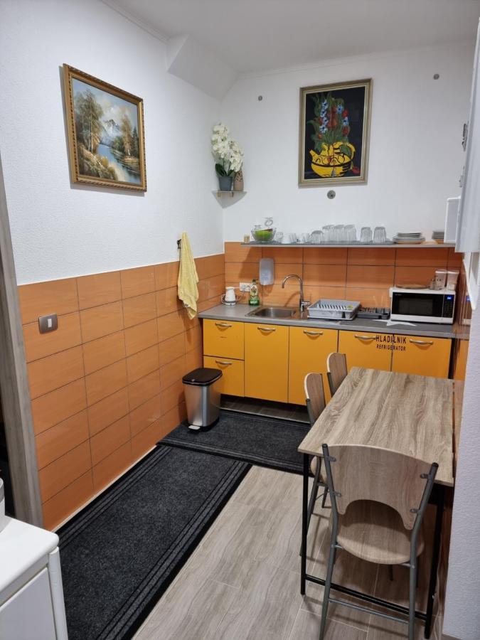 Hostel Bellavista كوبر المظهر الخارجي الصورة