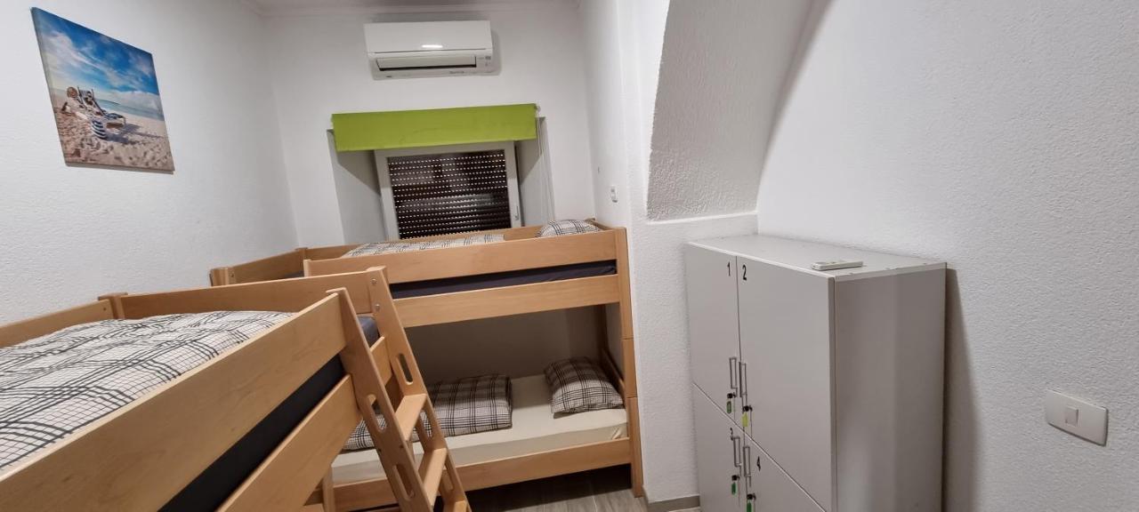 Hostel Bellavista كوبر المظهر الخارجي الصورة