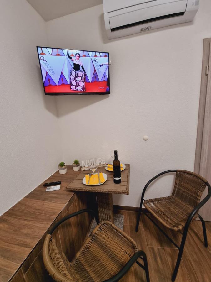 Hostel Bellavista كوبر المظهر الخارجي الصورة